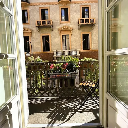 La Casa Di Ringhiera - Silenzioso Di Charme Con Balcone Nel Quadrilatero * Турин