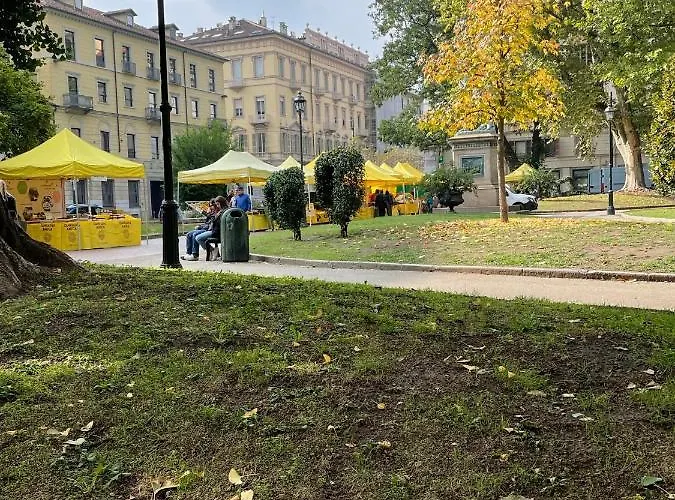 La Casa Di Ringhiera - Silenzioso Di Charme Con Balcone Nel Quadrilatero Apartmán