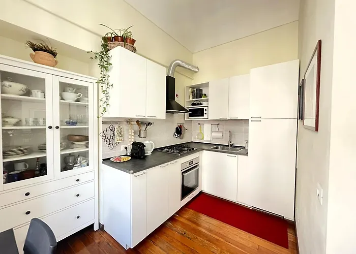 Apartmán La Casa Di Ringhiera - Silenzioso Di Charme Con Balcone Nel Quadrilatero *