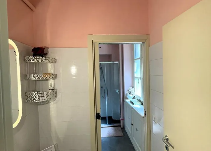 La Casa Di Ringhiera - Silenzioso Di Charme Con Balcone Nel Quadrilatero Turín
