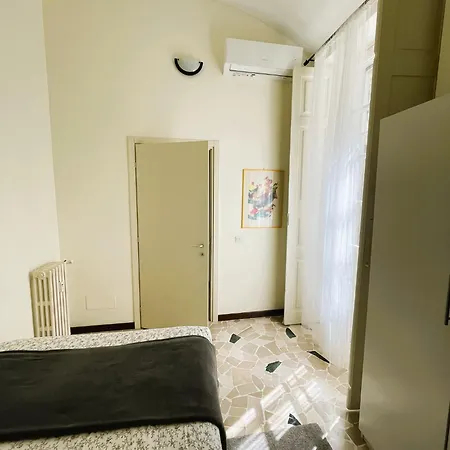 Apartment La Casa Di Ringhiera - Silenzioso Di Charme Con Balcone Nel Quadrilatero