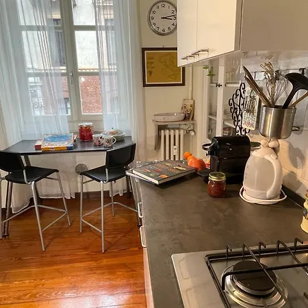 Apartamento La Casa Di Ringhiera - Silenzioso Di Charme Con Balcone Nel Quadrilatero