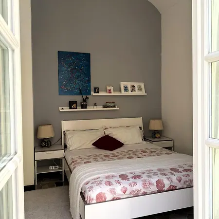 La Casa Di Ringhiera - Silenzioso Di Charme Con Balcone Nel Quadrilatero Apartmán *